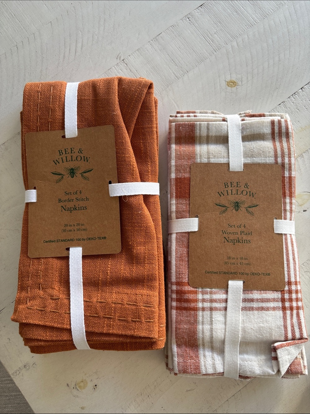 NWT Bee & Willow Napkin Set of 8 💯 cotton